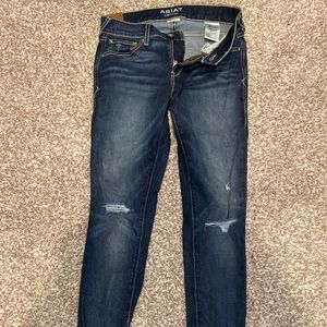 😍👖Ariat distressed skinny jean👖😍